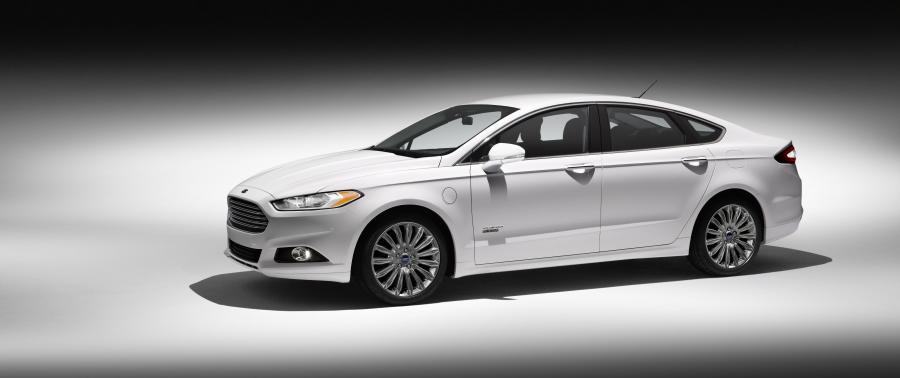  Ford Fusion Energi 2012 года  (фото 11 из 11)